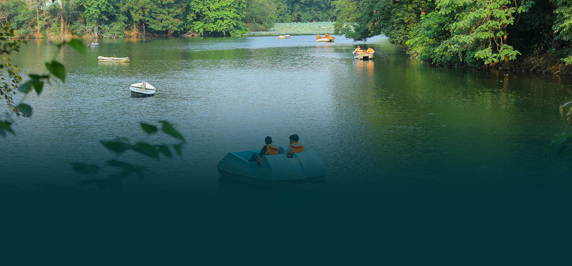 BOATING LAKE
